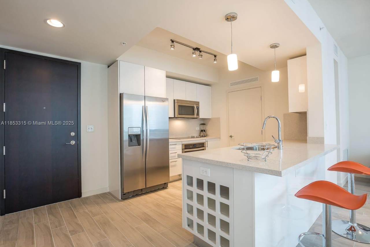 999 1st Ave - Photo 1