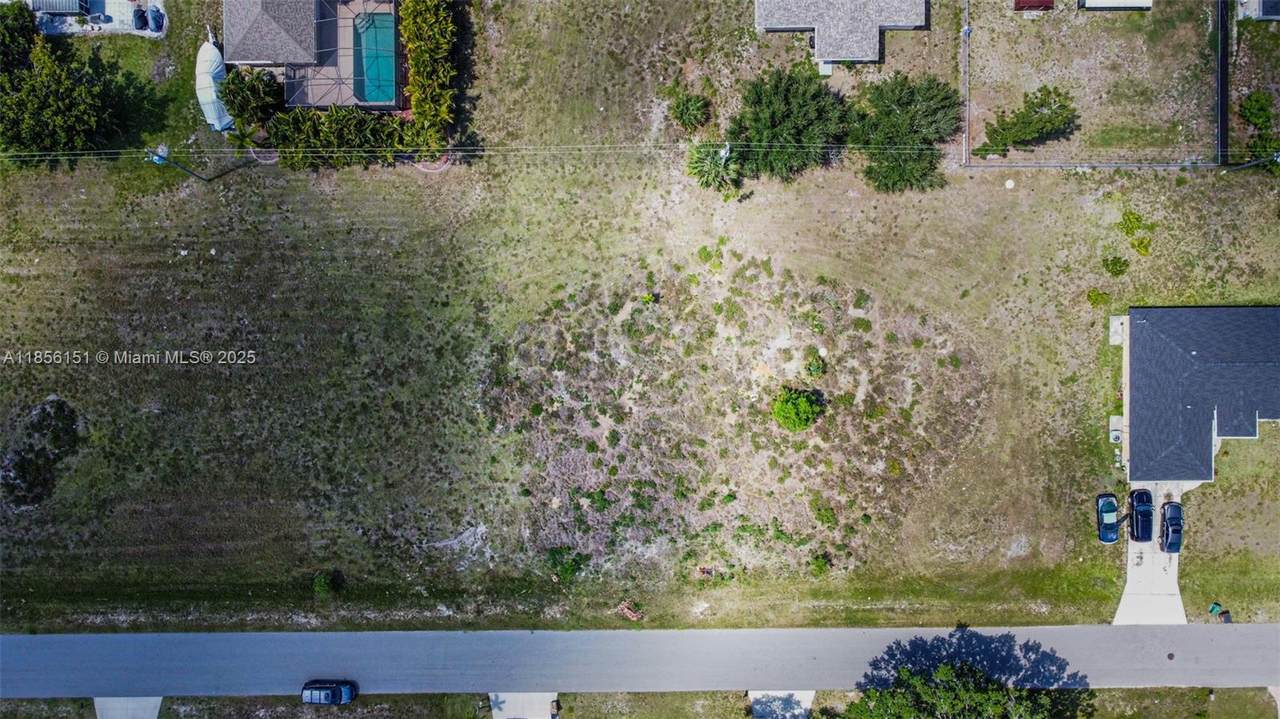 309 Nw 4th Ter - Photo 1