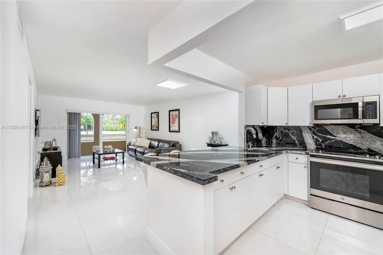 7850 Camino Real - Photo 1