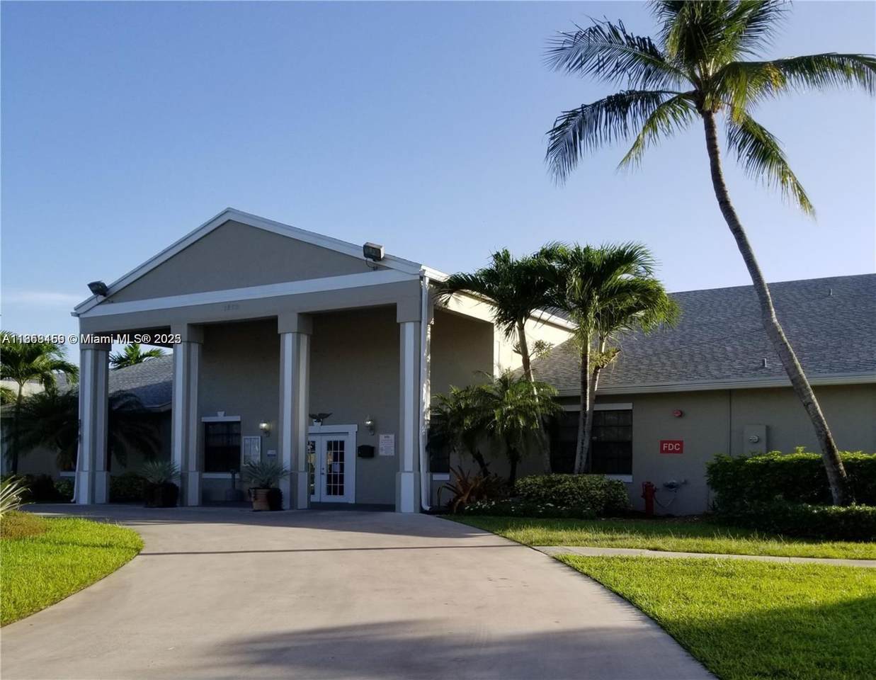 https://bt-photos.global.ssl.fastly.net/miami/1280_boomver_1_A11858156-2.jpg