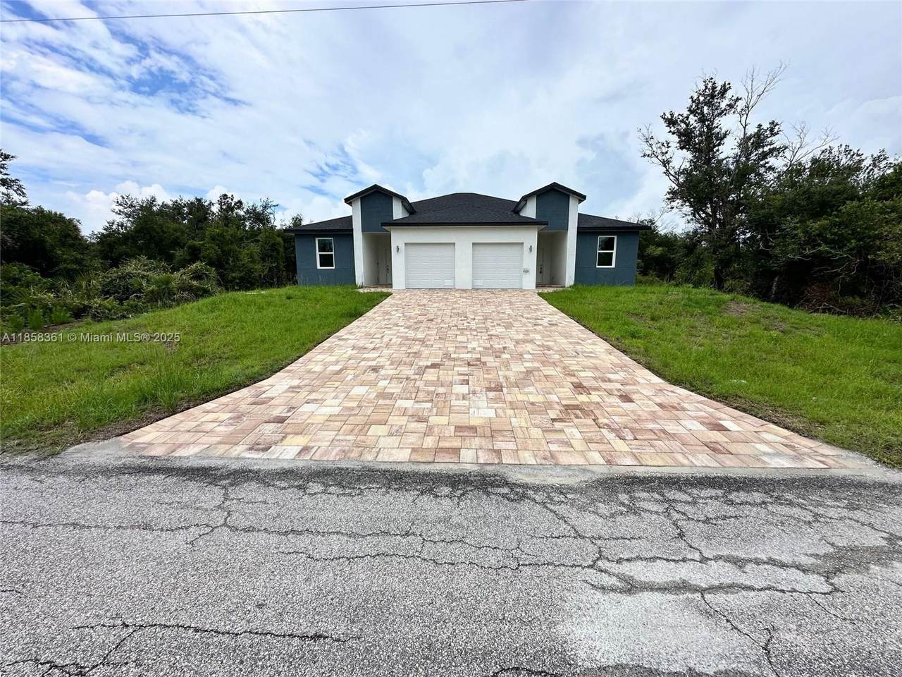 10385 Port Everglades St - Photo 1