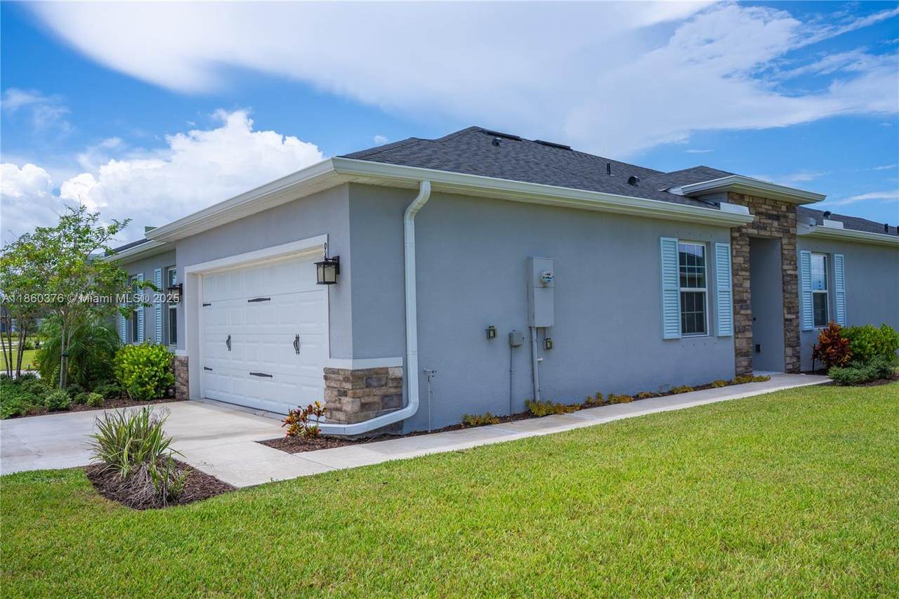 https://bt-photos.global.ssl.fastly.net/miami/1280_boomver_1_A11860376-2.jpg