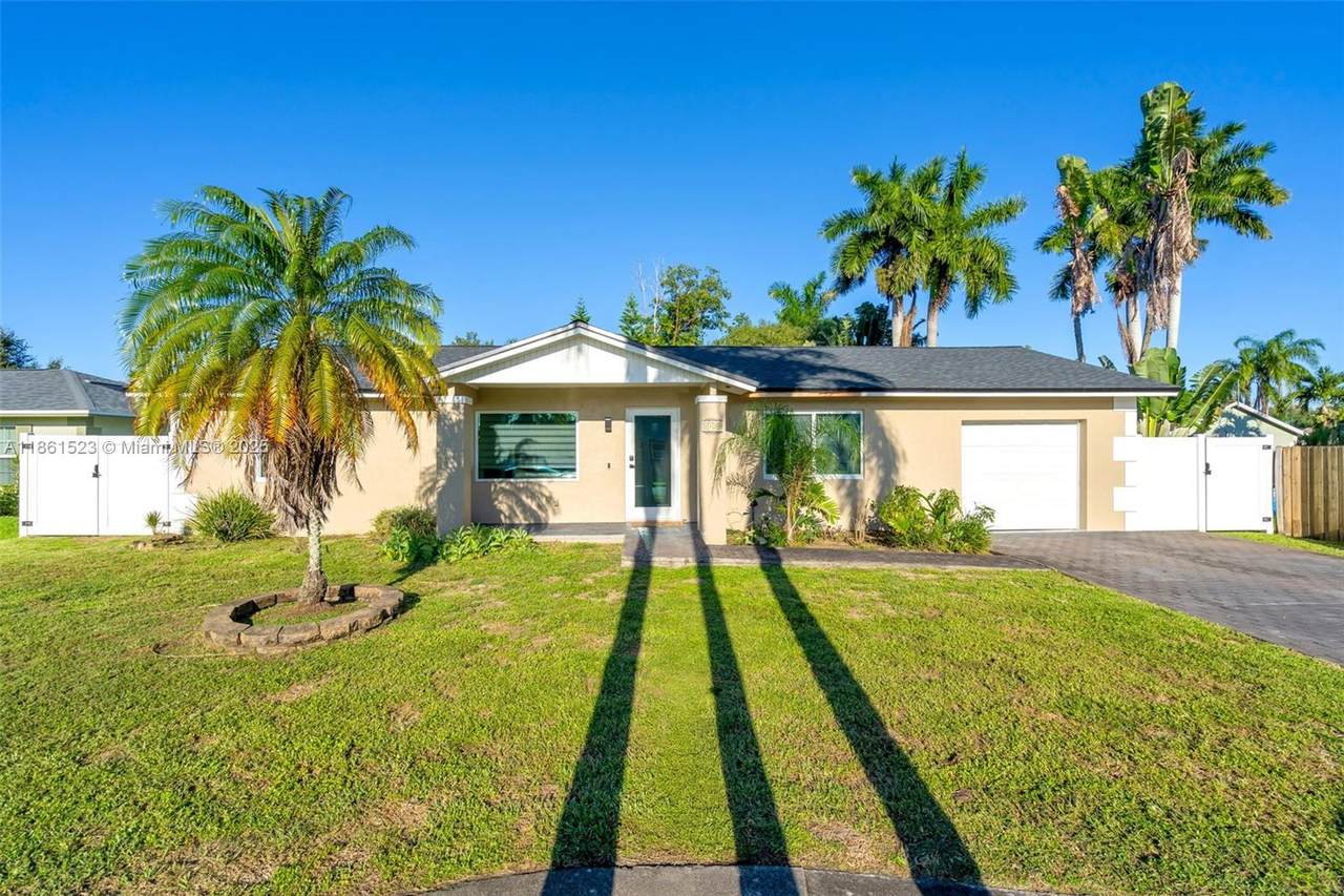 1120 128th Dr - Photo 1