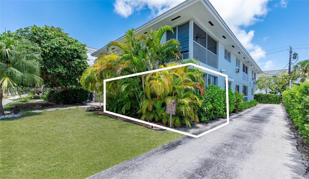 195 Sunrise Dr - Photo 1