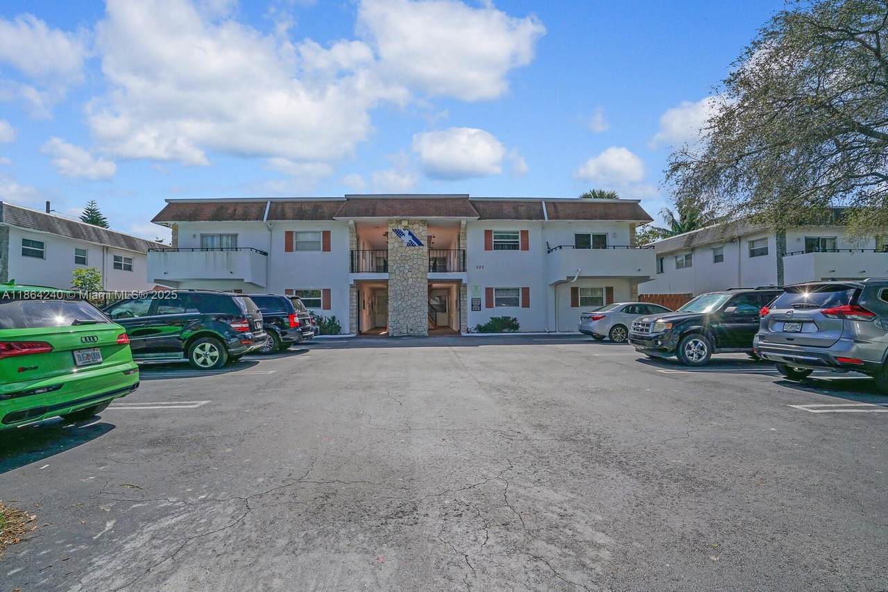 222 1st St - Photo 1