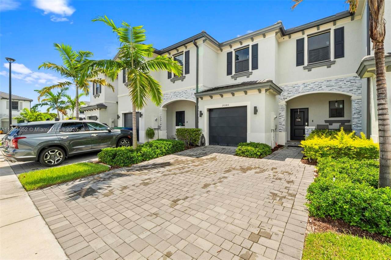 https://bt-photos.global.ssl.fastly.net/miami/1280_boomver_1_A11864652-2.jpg