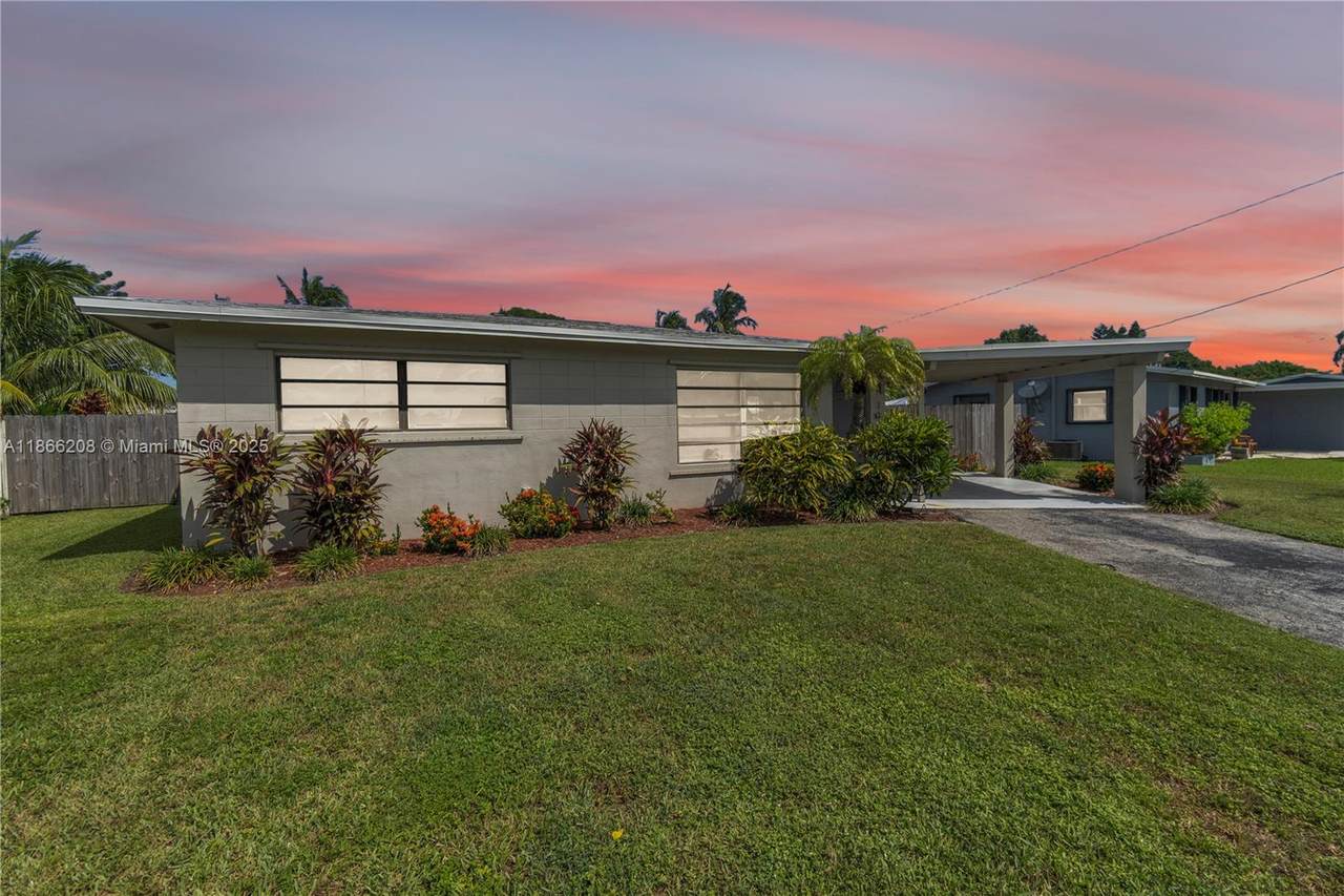 1201 River Dr - Photo 1