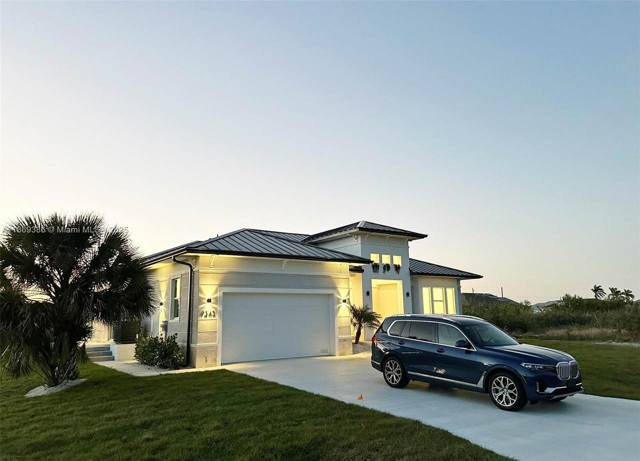 9343 Key West - Photo 1