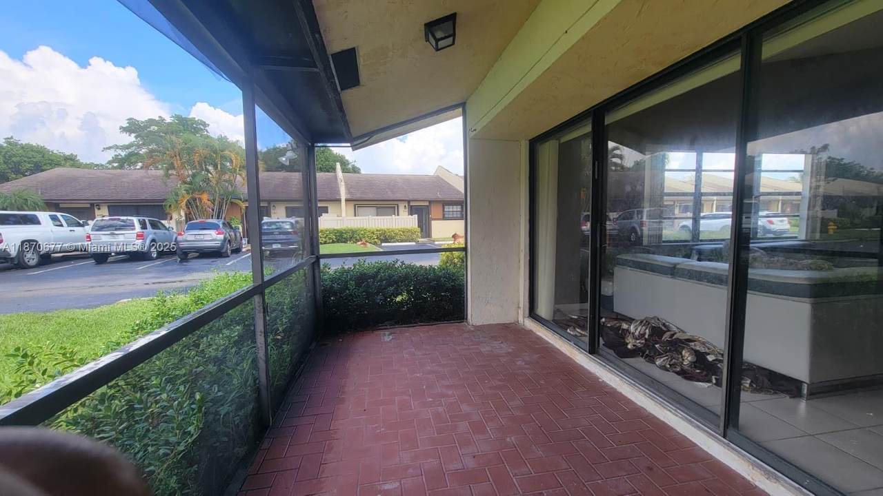 https://bt-photos.global.ssl.fastly.net/miami/orig_boomver_1_A11870677-2.jpg