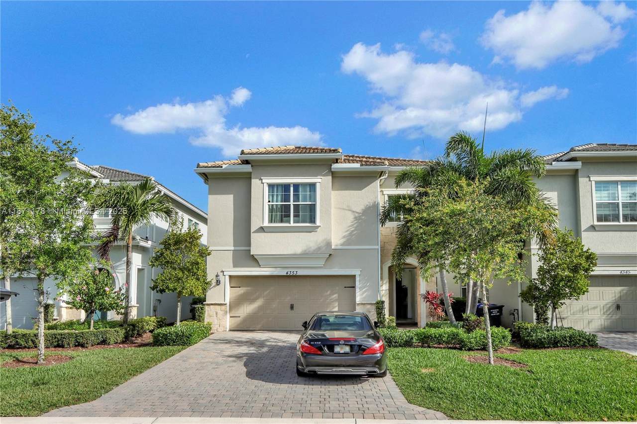 4353 Large Leaf Ln - Photo 1