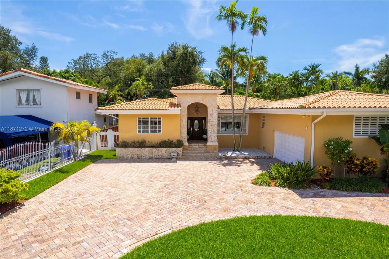 https://bt-photos.global.ssl.fastly.net/miami/1280_boomver_1_A11871272-2.jpg