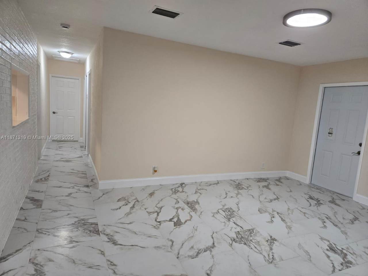 https://bt-photos.global.ssl.fastly.net/miami/1280_boomver_1_A11871319-2.jpg