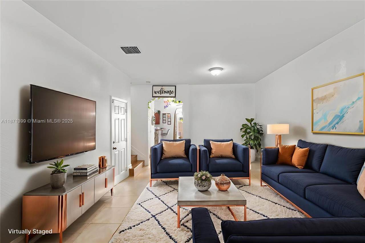 12958 135th St - Photo 1