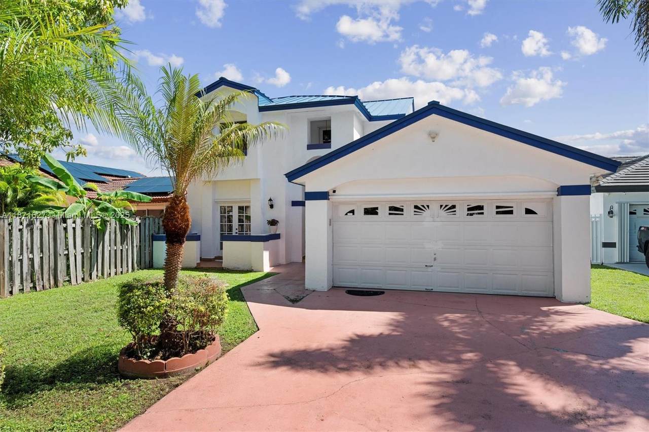 9133 142nd Pl - Photo 1