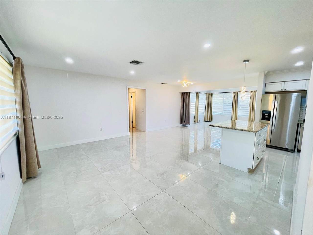 https://bt-photos.global.ssl.fastly.net/miami/1280_boomver_1_A11871901-2.jpg
