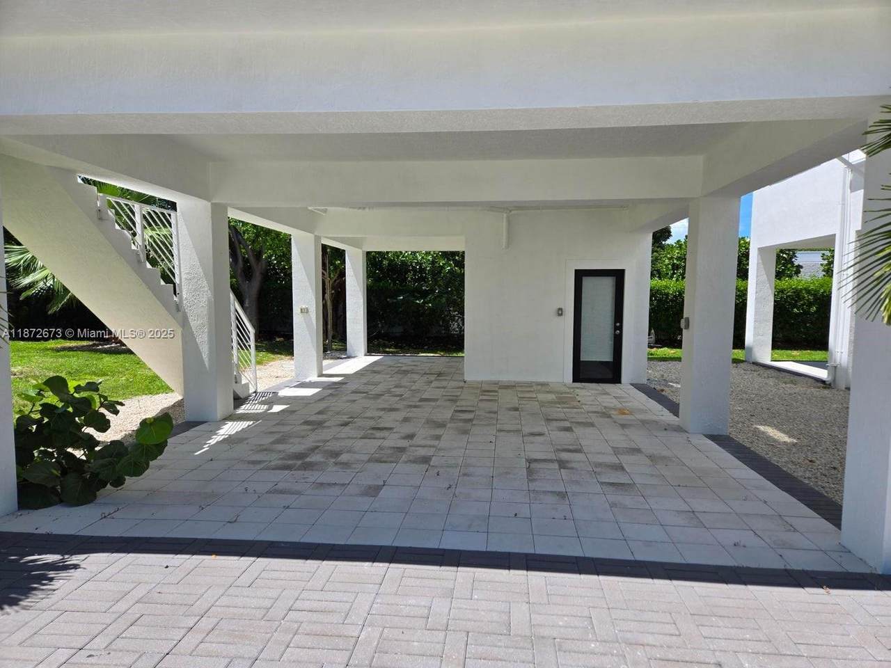 https://bt-photos.global.ssl.fastly.net/miami/1280_boomver_1_A11872673-2.jpg