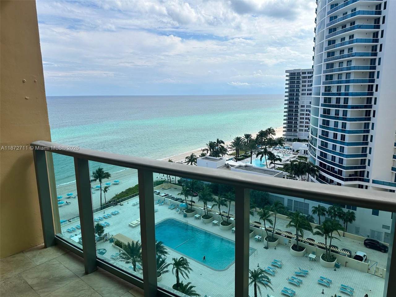 2501 Ocean Dr - Photo 1