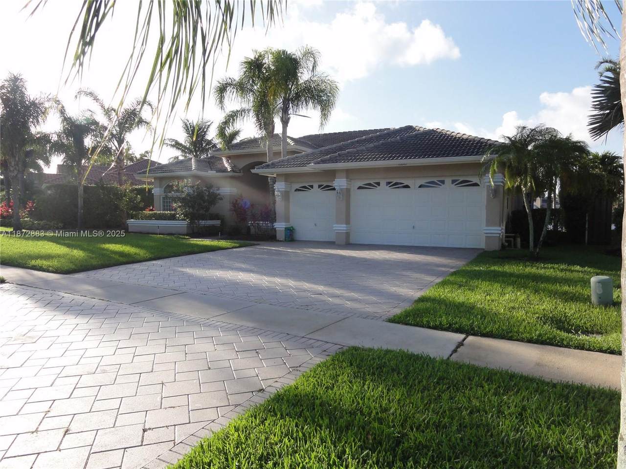 https://bt-photos.global.ssl.fastly.net/miami/1280_boomver_1_A11872883-2.jpg