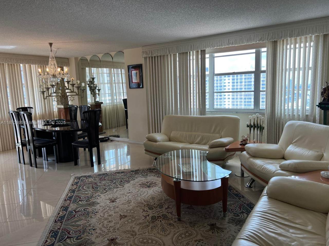 https://bt-photos.global.ssl.fastly.net/miami/1280_boomver_1_A11873399-2.jpg