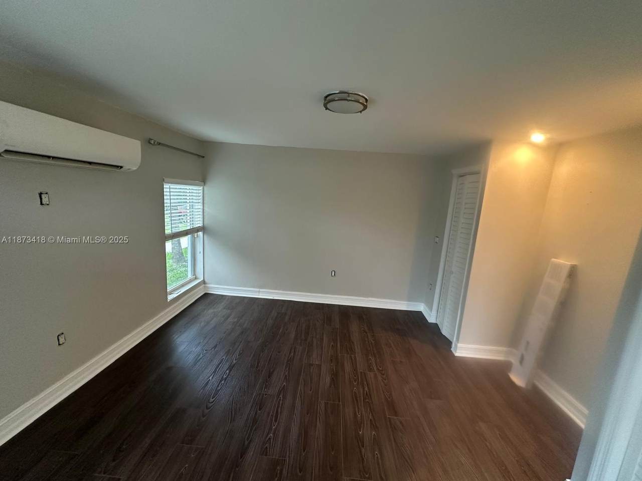 13000 260 Terrace - Photo 1