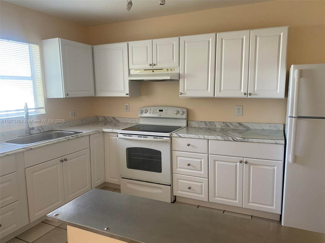 10772 La Placida Dr - Photo 1