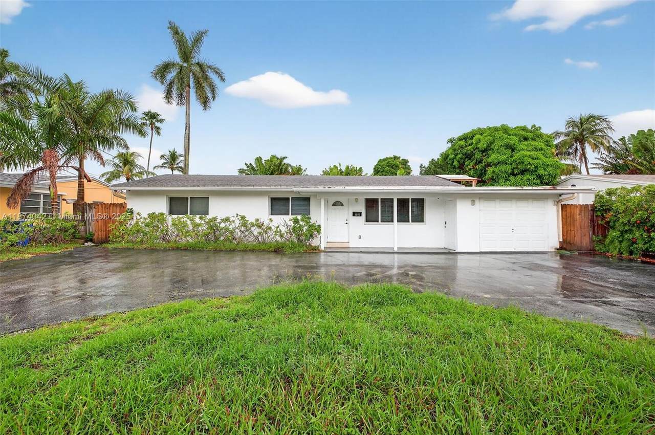 3045 16th Ave - Photo 1