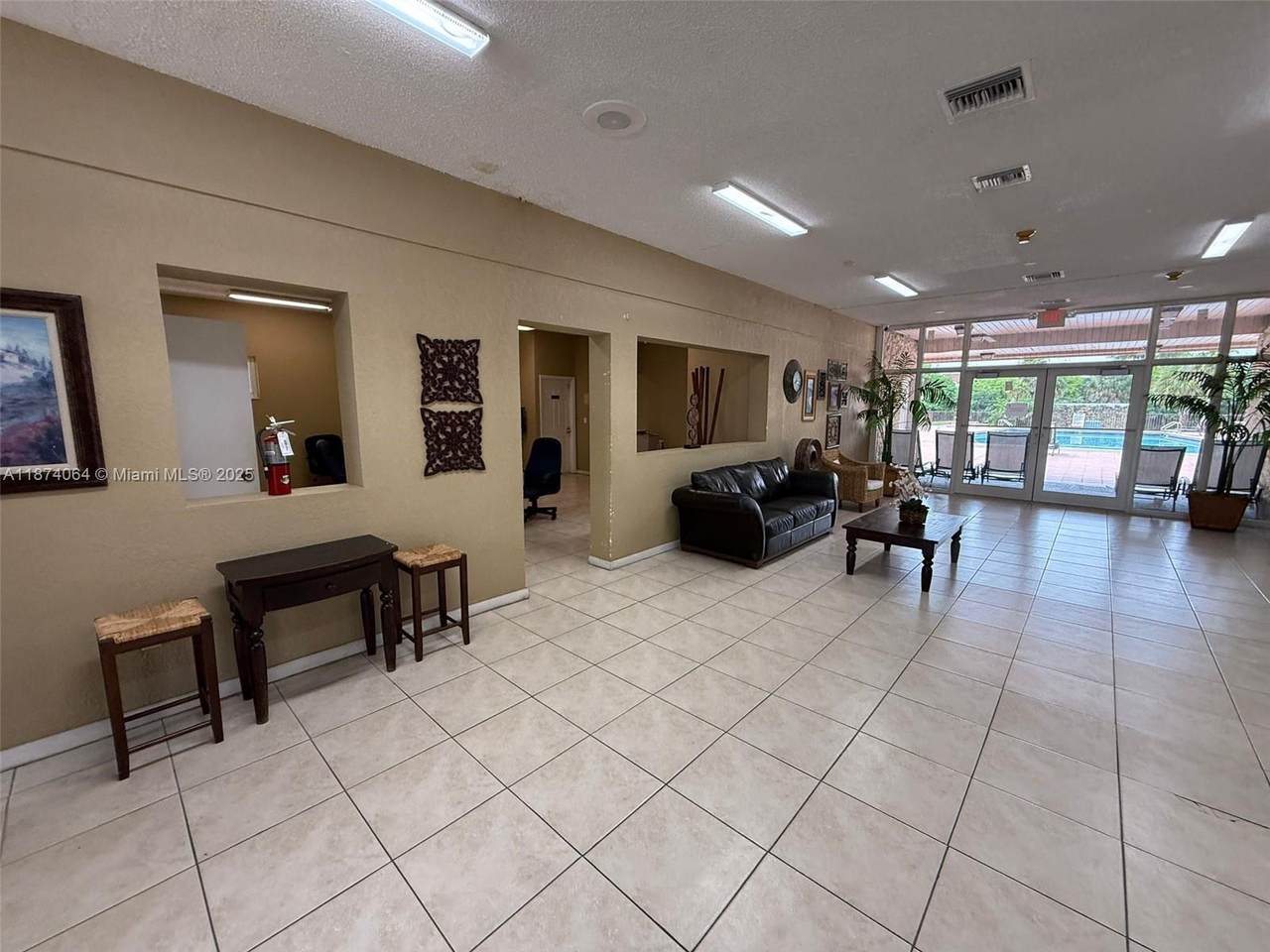 https://bt-photos.global.ssl.fastly.net/miami/1280_boomver_1_A11874064-2.jpg