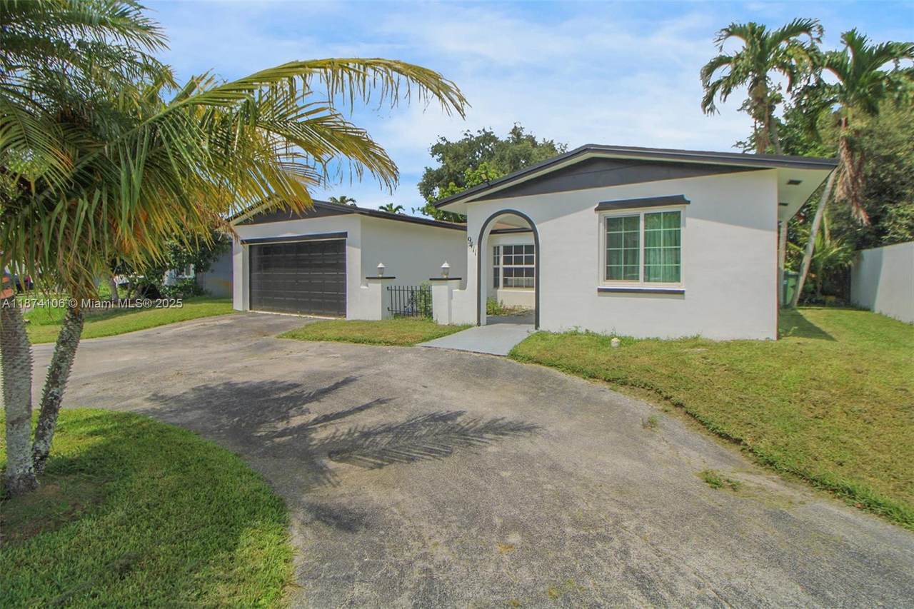 9411 19th St - Photo 1