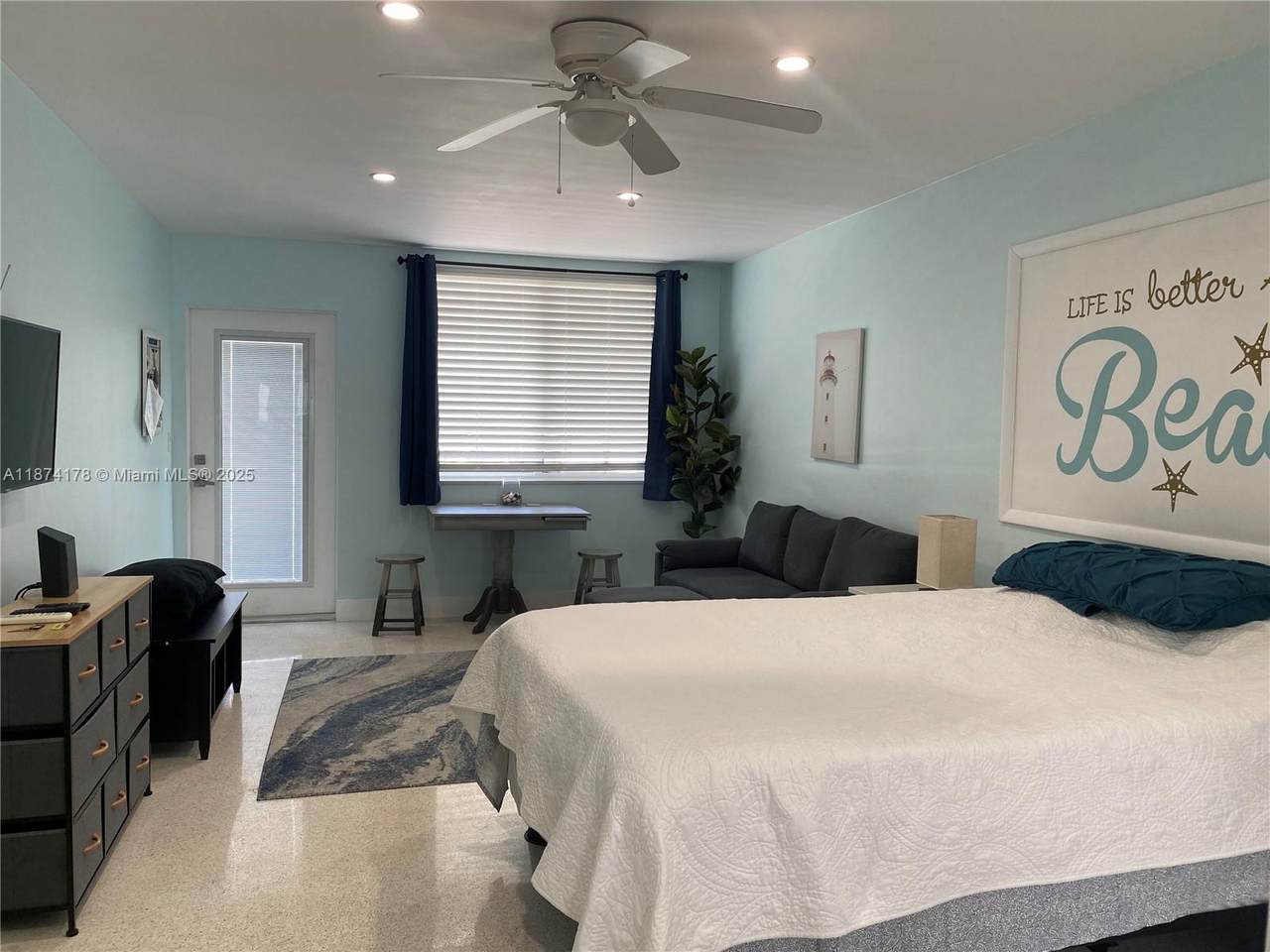 4228 Ocean Dr - Photo 1