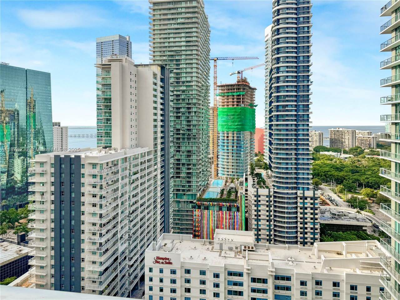 https://bt-photos.global.ssl.fastly.net/miami/1280_boomver_1_A11874230-2.jpg