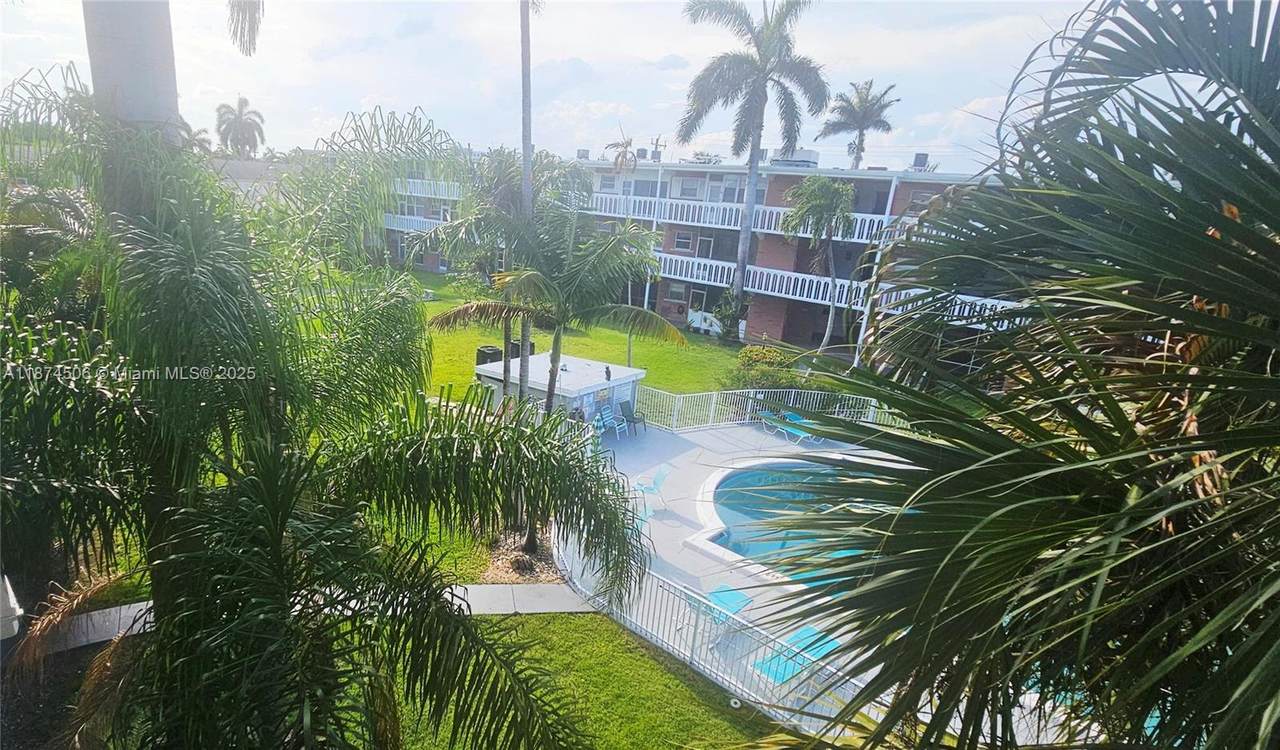https://bt-photos.global.ssl.fastly.net/miami/1280_boomver_1_A11874506-2.jpg