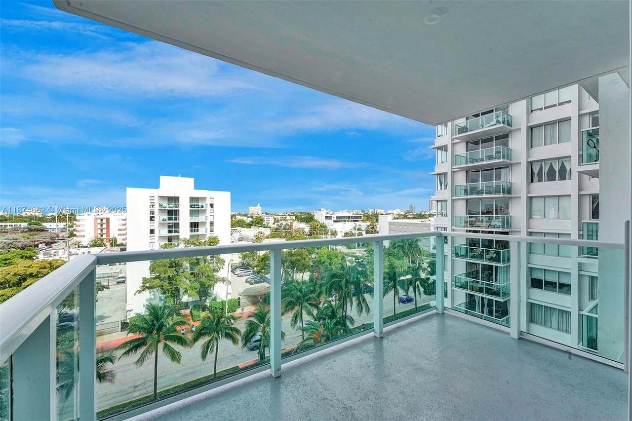 https://bt-photos.global.ssl.fastly.net/miami/1280_boomver_1_A11874662-2.jpg