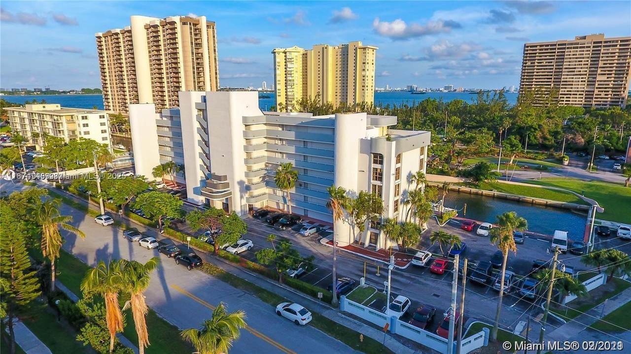 https://bt-photos.global.ssl.fastly.net/miami/1280_boomver_1_A11874946-2.jpg