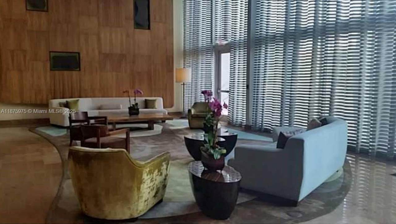 50 Biscayne Blvd - Photo 1
