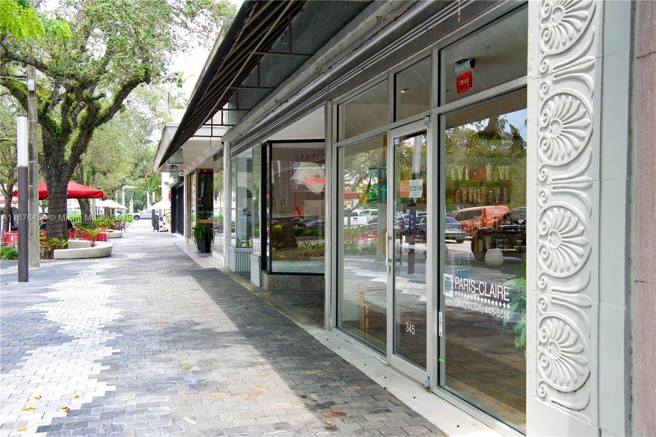 https://bt-photos.global.ssl.fastly.net/miami/1280_boomver_1_A11876454-2.jpg