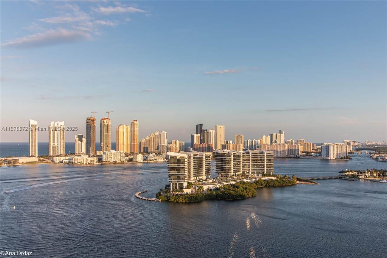 https://bt-photos.global.ssl.fastly.net/miami/1280_boomver_1_A11876872-2.jpg