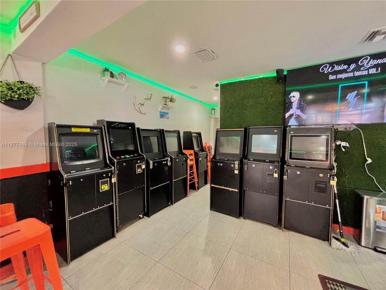 https://bt-photos.global.ssl.fastly.net/miami/1280_boomver_1_A11877469-2.jpg