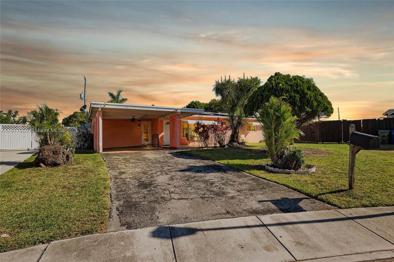 1412 63rd Ave - Photo 1