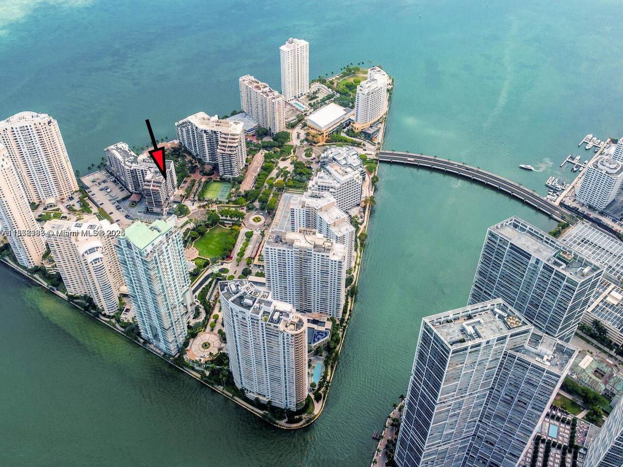 540 Brickell Key Dr - Photo 1