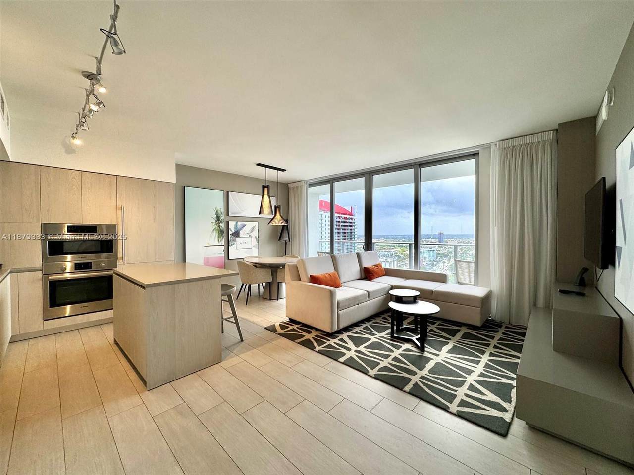 4010 Ocean Dr - Photo 1
