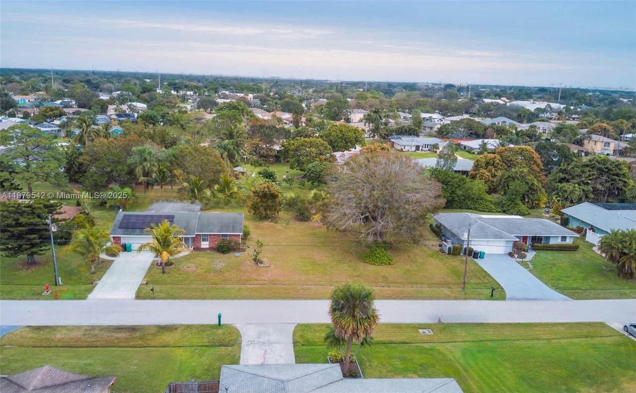 1521 Pitcher Rd - Photo 1