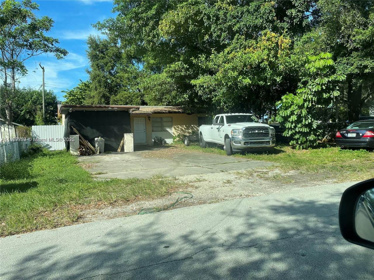 https://bt-photos.global.ssl.fastly.net/miami/1280_boomver_1_A11879727-2.jpg