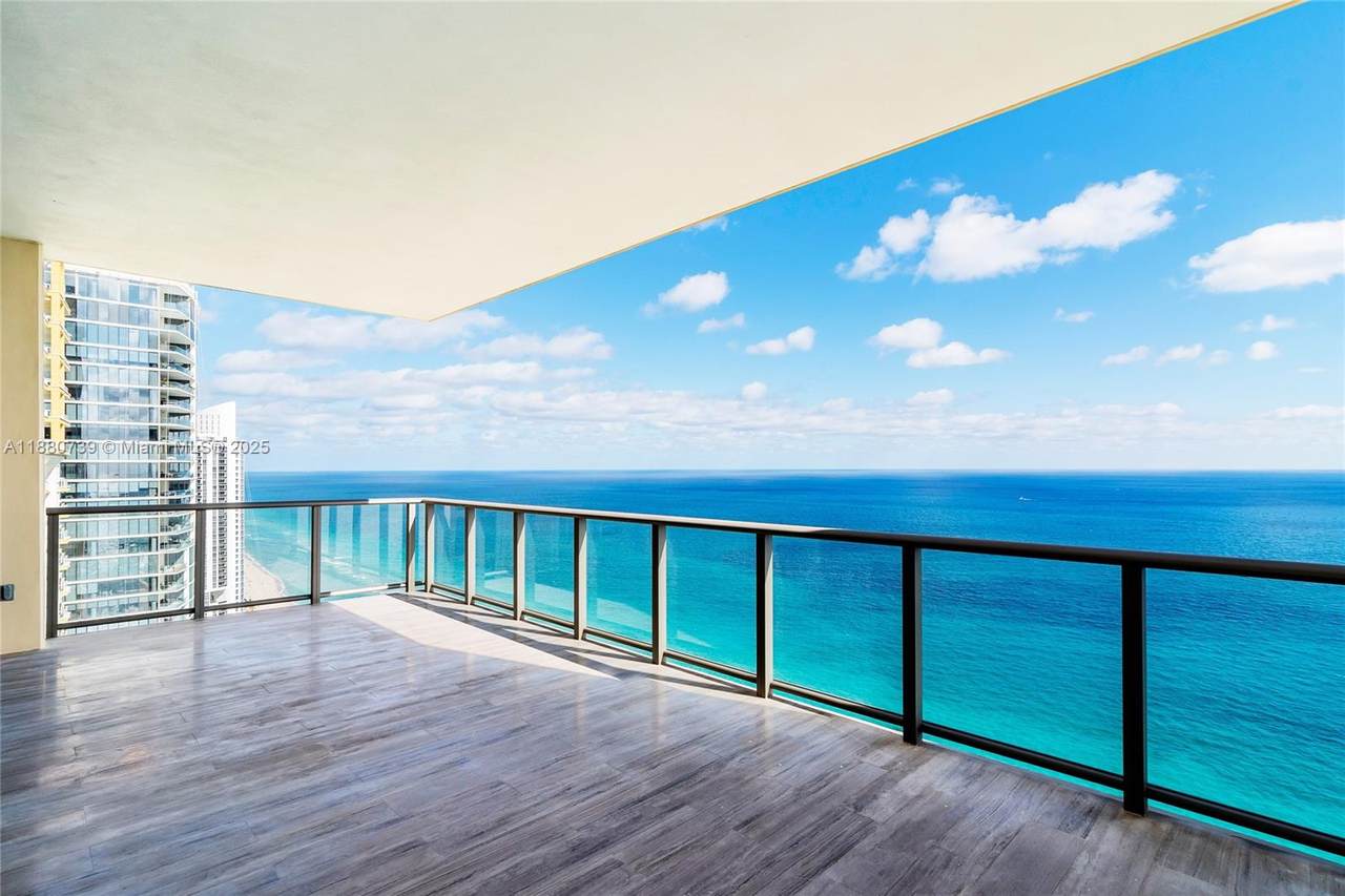 17749 Collins Ave - Photo 1