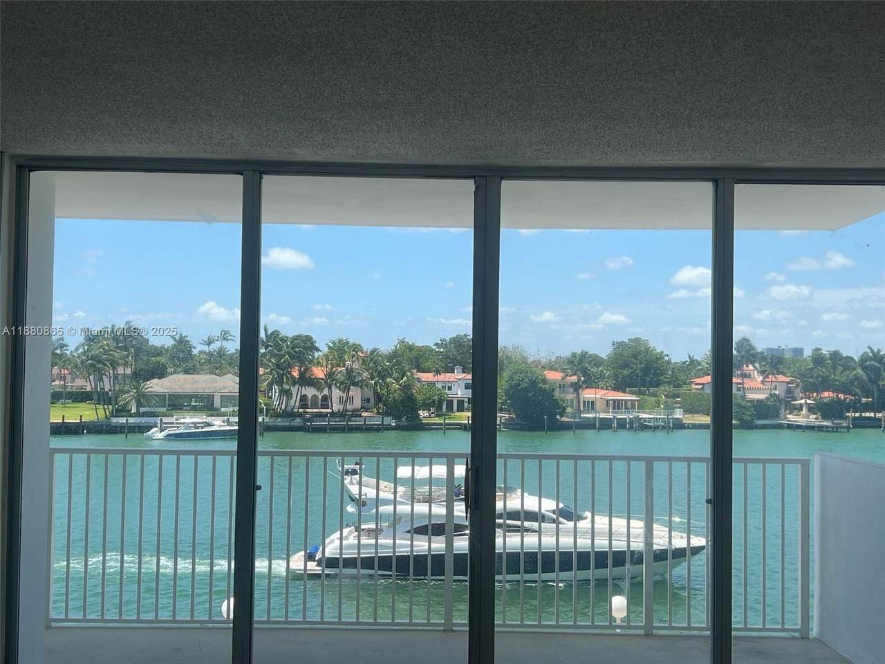 5838 Collins Ave - Photo 1