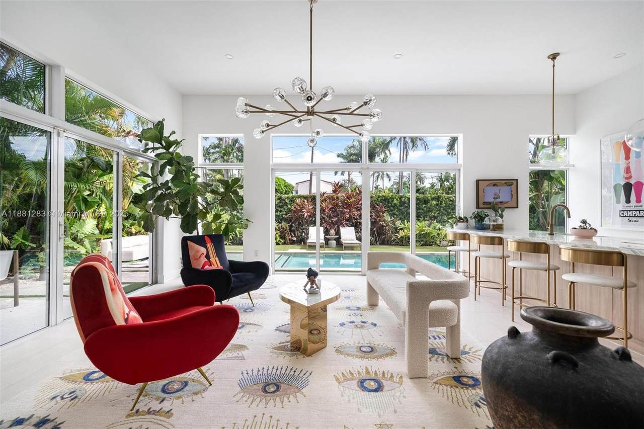 https://bt-photos.global.ssl.fastly.net/miami/1280_boomver_1_A11881283-2.jpg