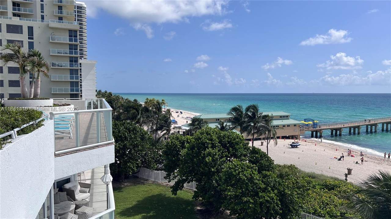 https://bt-photos.global.ssl.fastly.net/miami/1280_boomver_1_A11881410-2.jpg