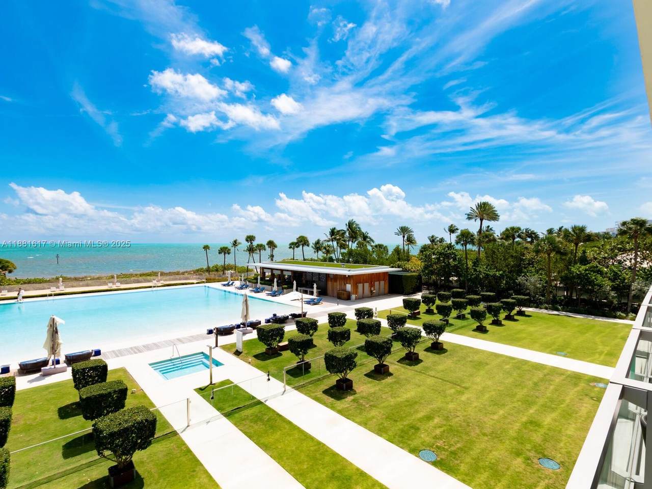 https://bt-photos.global.ssl.fastly.net/miami/1280_boomver_1_A11881617-2.jpg