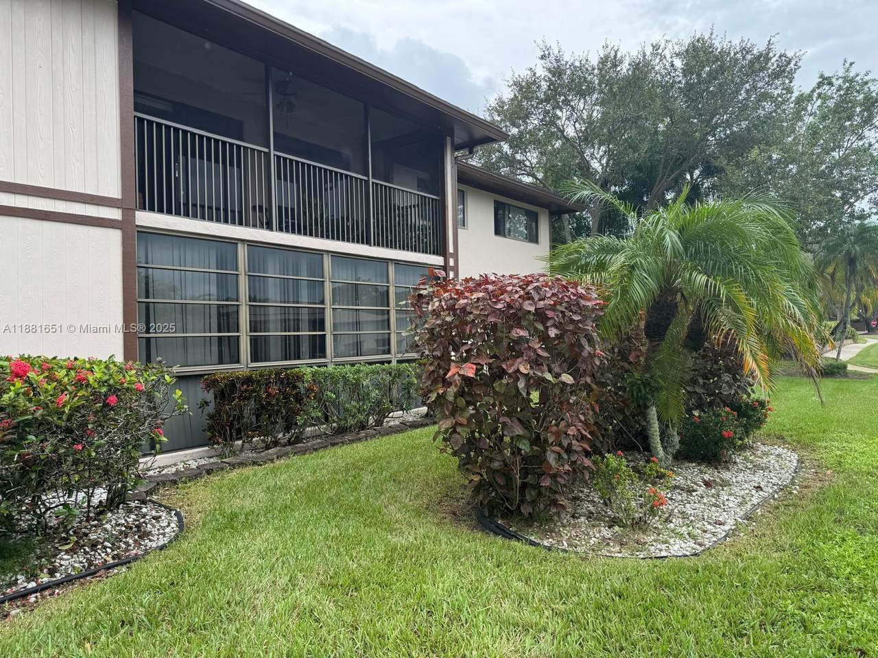 https://bt-photos.global.ssl.fastly.net/miami/1280_boomver_1_A11881651-2.jpg