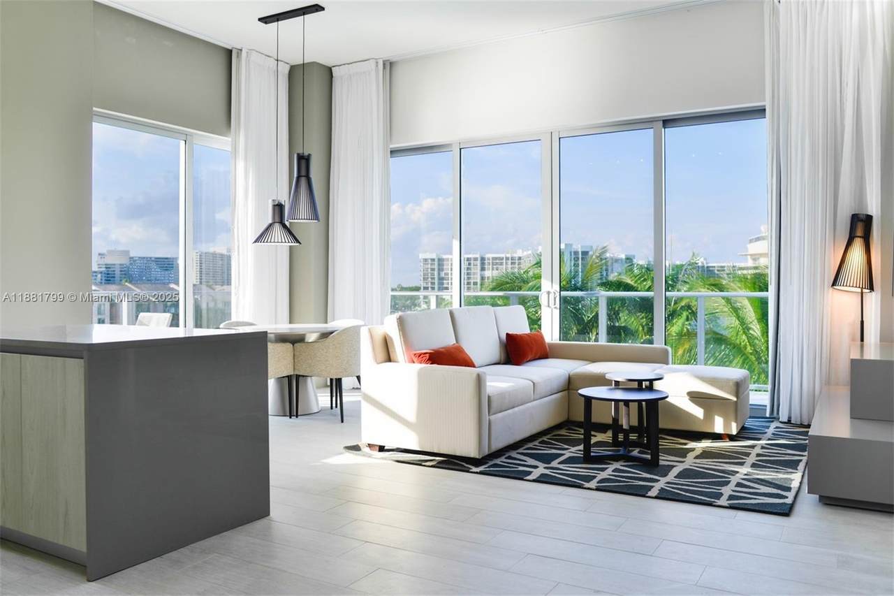 https://bt-photos.global.ssl.fastly.net/miami/1280_boomver_1_A11881799-2.jpg