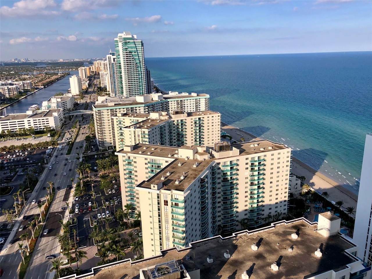 4111 Ocean Dr - Photo 1